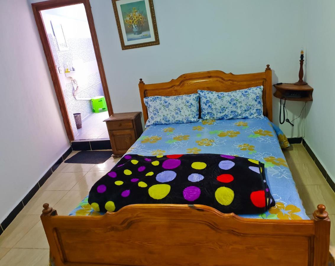 Dar Bleu Pearl Hotel Chefchaouen Bagian luar foto